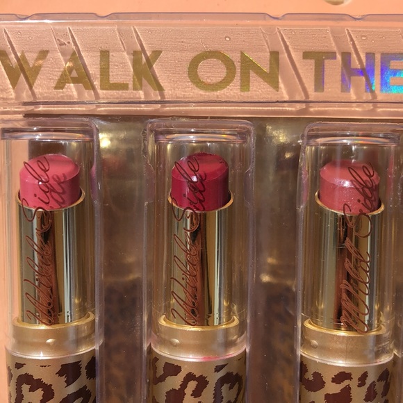 💝3/$15 MUST BUNDLE💝 BRAND NEW Walk on the Wild Side 5Pc Lipstick Gift Box Set - Picture 4 of 8